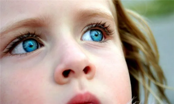 Какой цвет глаз будет у новорожденного ребенка, если у родителей они карие, голубые или зеленые. 7