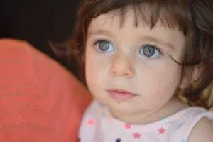 Какой цвет глаз будет у новорожденного ребенка, если у родителей они карие, голубые или зеленые. 8