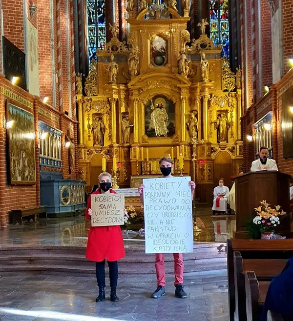 Аборты или жизнь: Польша как последний шанс христианской Европы фото 1
