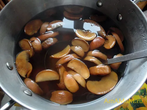 Как приготовить компот из сухофруктов - простой рецепт полезного напитка