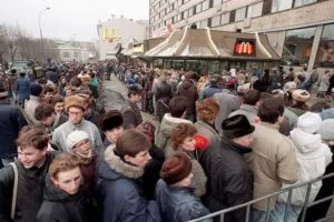 Россия Ельцина. Что мы потеряли и как жили в 90-е годы (фото)
