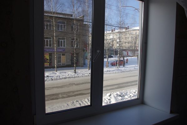 okno-v-zimu