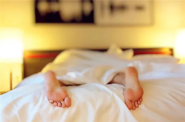 Топ-5 причин раннего пробуждения: как не просыпаться до звонка будильника. 10