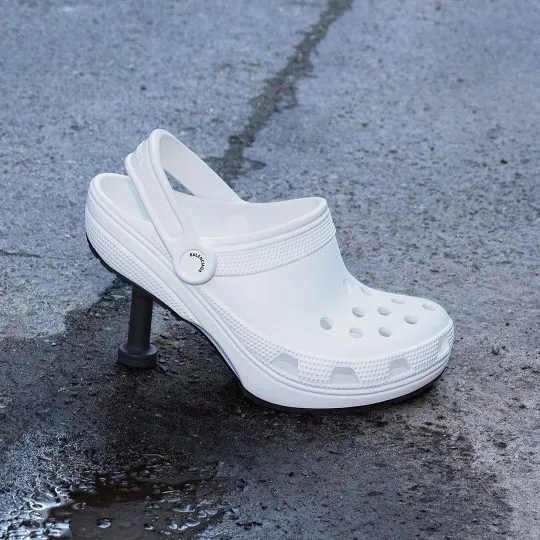 Белые туфли Crocs-Balenciaga