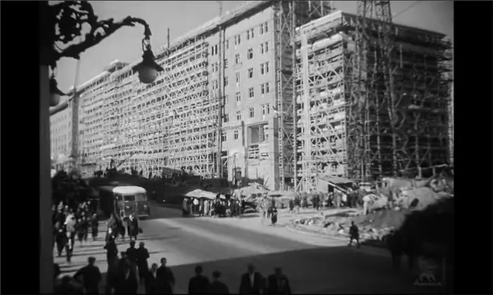 Кадр из фильма Новая Москва. Режиссер Александр Медведкин. 1938. Фото: Киноконцерн Мосфильм